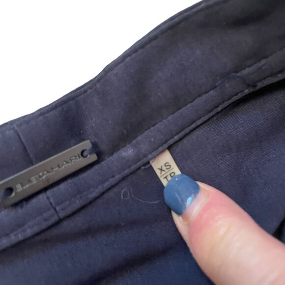 Elie Tahari Zip V-Neck Top Womens Size XS Navy Blue - Picture 7 of 8